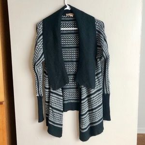 3/$15 Nine West Patterned Cardigan